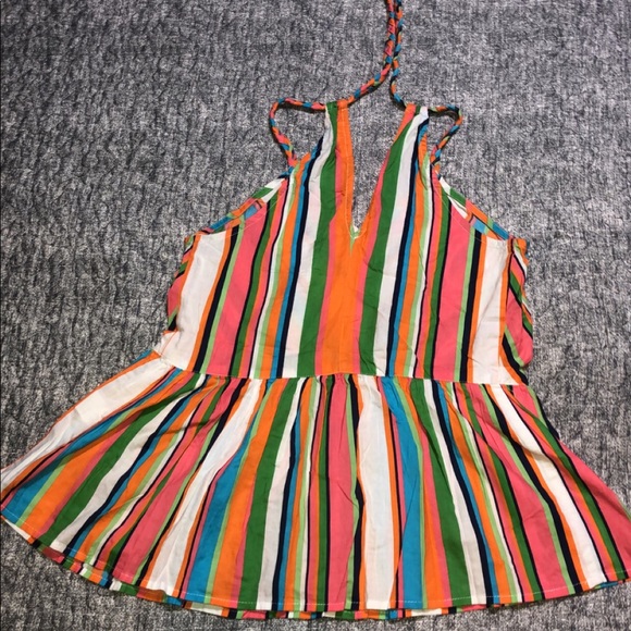 Top - Picture 2 of 2